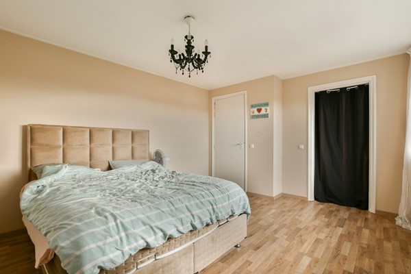 Foto - Te koop: Terneuzenstraat 8, 1324 TM Almere